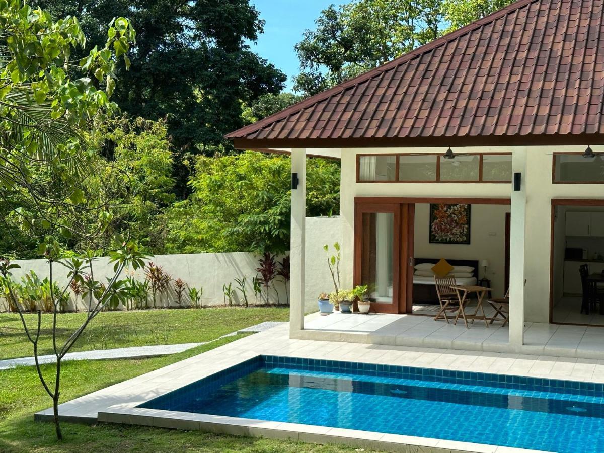 Villa Meranti - Spacious Private Pool Villa Pantai Cenang  Bagian luar foto