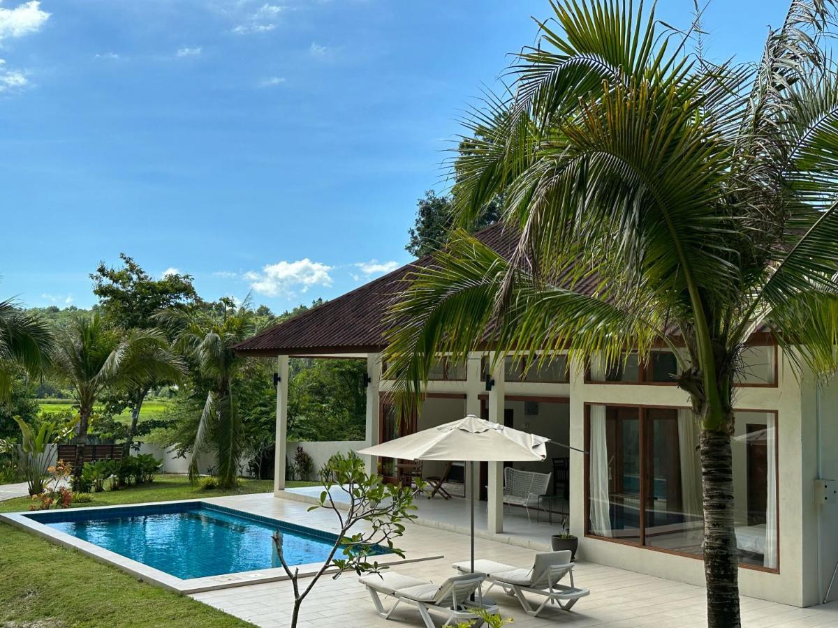 Villa Meranti - Spacious Private Pool Villa Pantai Cenang  Bagian luar foto